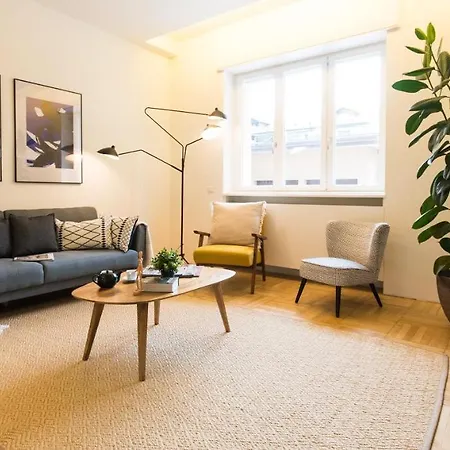 Dante By Solutions شقة كومو