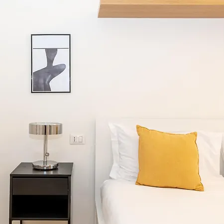 & Escape By Solutions Apartment *