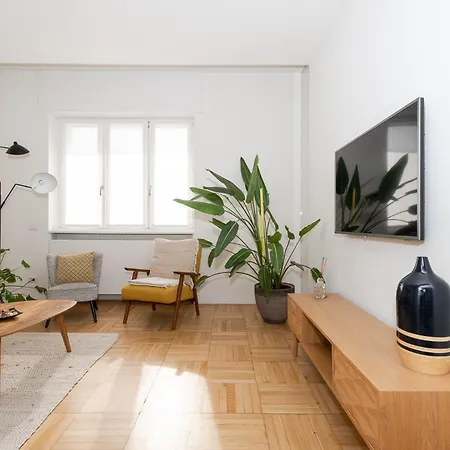 & Escape By Solutions