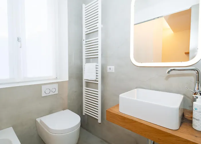 & Escape By Solutions *