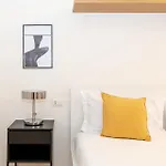 & Escape By Solutions Apartment *